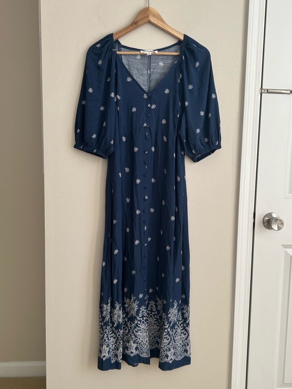 Lucky Brand Navy Blue Boho Midi Maxi Dress White Floral Button Front Size L